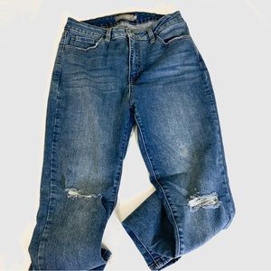 JUST USA Slim Fit Leg Ripped Medium Wash Blue Jeans